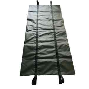 Väska till livräddningsdocka